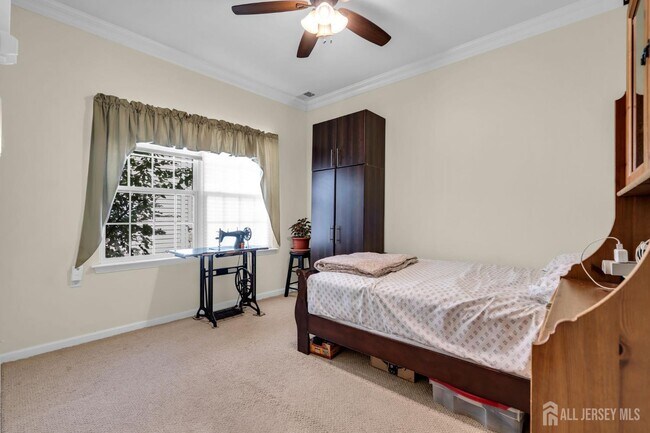 Building Photo - 10 Nappa Ct