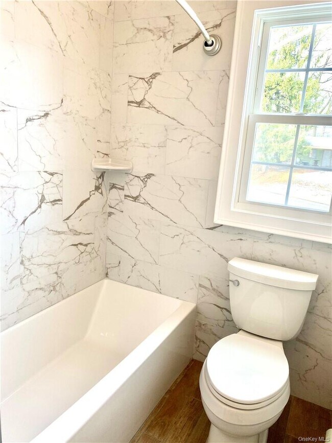 Building Photo - 26 Courtland St