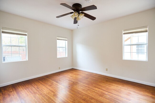 Building Photo - Edenhurst Ave. 3730 -RENTALS