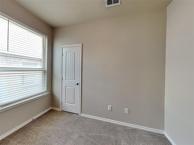 Building Photo - 1212 Ashley Dr