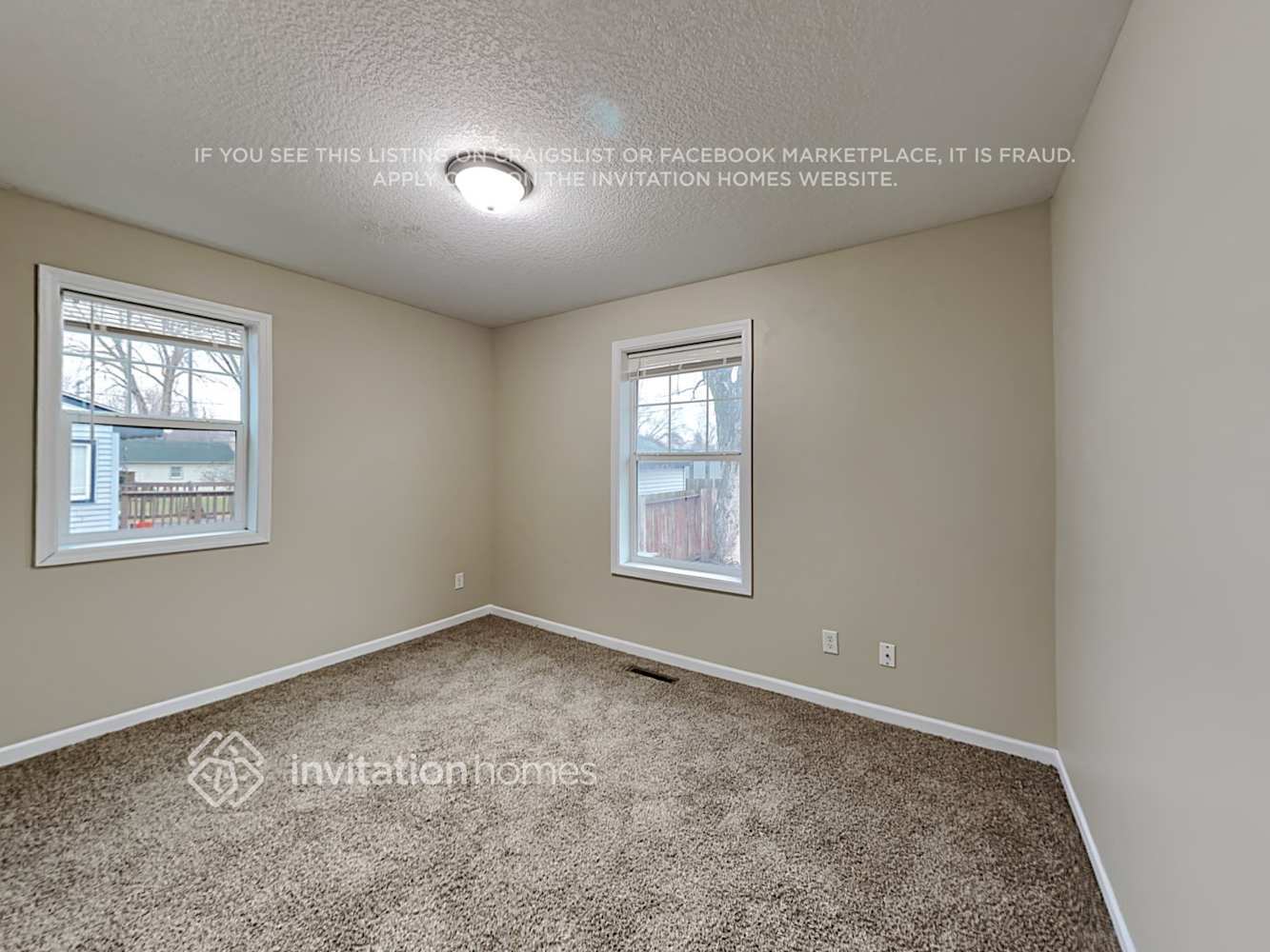 Building Photo - 5644 Maryland Ave N