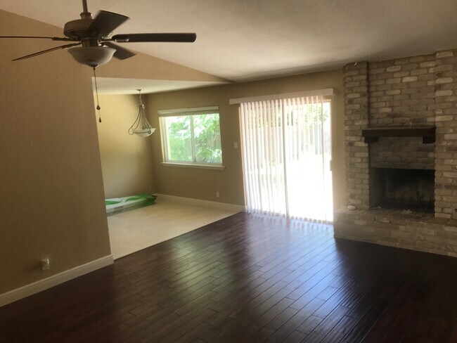 Building Photo - Great home in Anderson Mill!