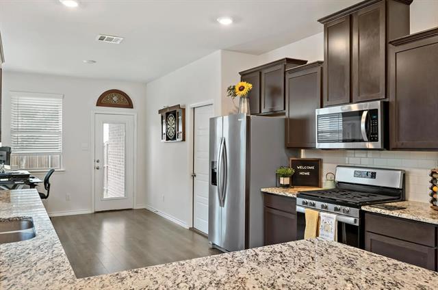 Building Photo - 2617 Franklin Dr