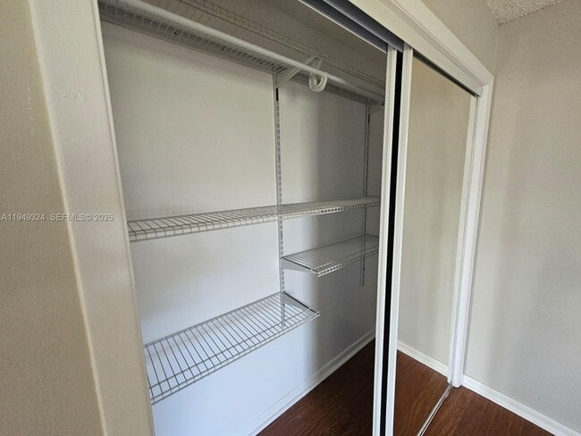 Building Photo - 642 NW 13th St