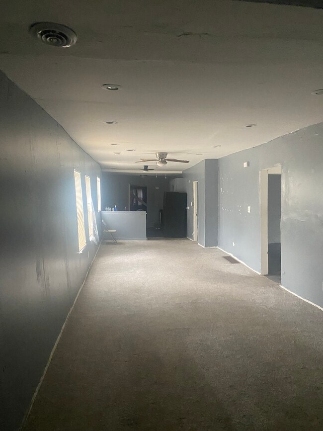 Building Photo - 1251 W 110th Pl