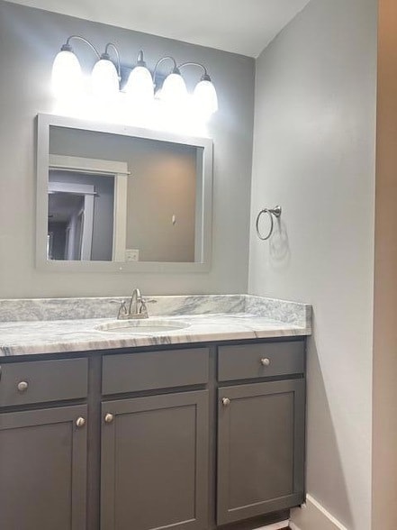 Building Photo - 860 Harle Ave NW