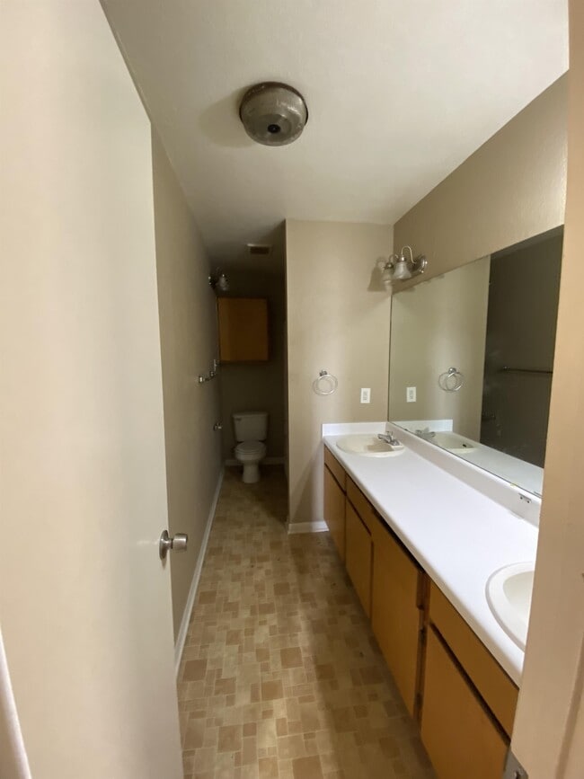 Building Photo - 307 Northern Dove Ln