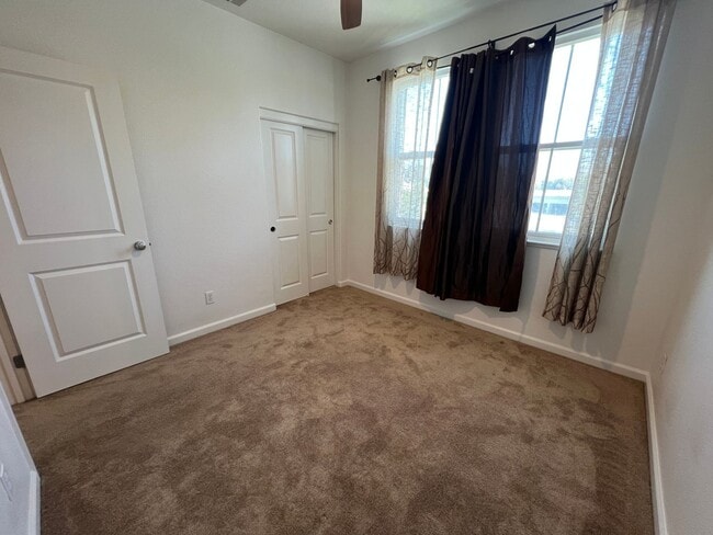Building Photo - $4295-Beautiful Tri-level 3 Bed/2.5 Ba Townhome in Hampton Park/North San Jose
