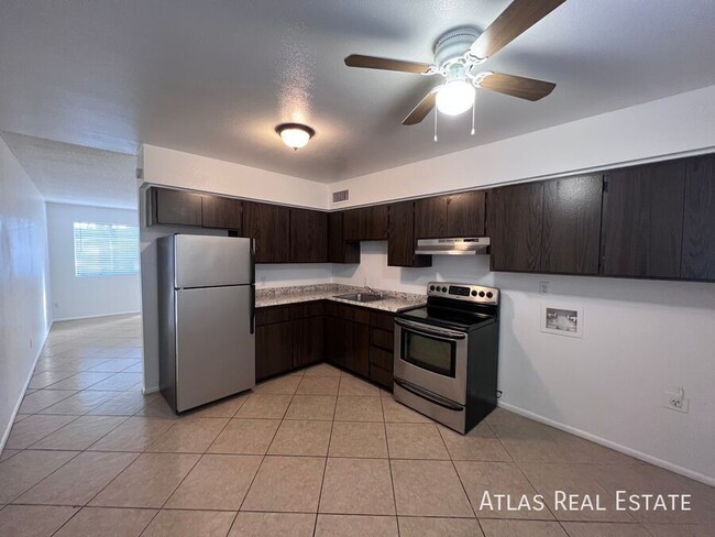 Building Photo - 8315 N 61st Ave