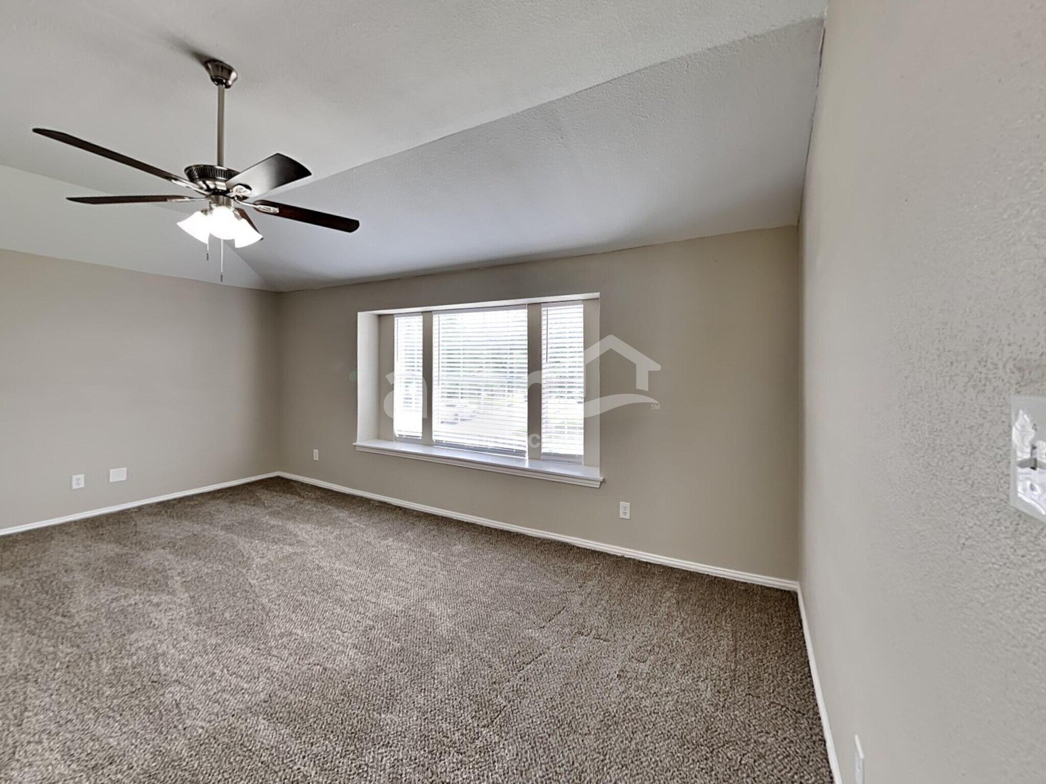 Building Photo - 21851 Whispering Forest Dr