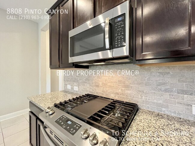Building Photo - 8808 Pinto Cyn