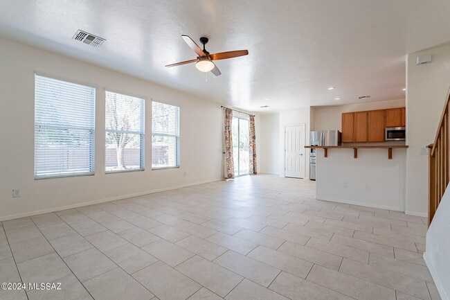 Building Photo - 2790 W Checkerspot Dr