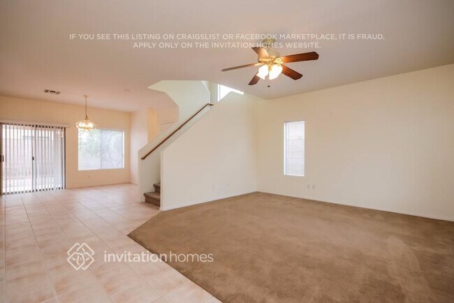 Building Photo - 2713 E La Costa Dr