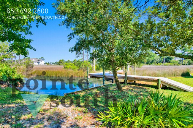 Building Photo - 16262 Tarpon Dr