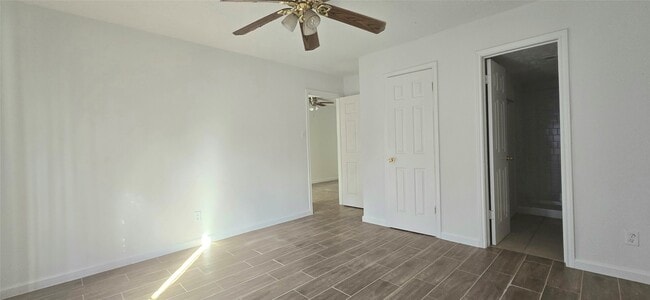 Building Photo - 7151 Chasewood Dr