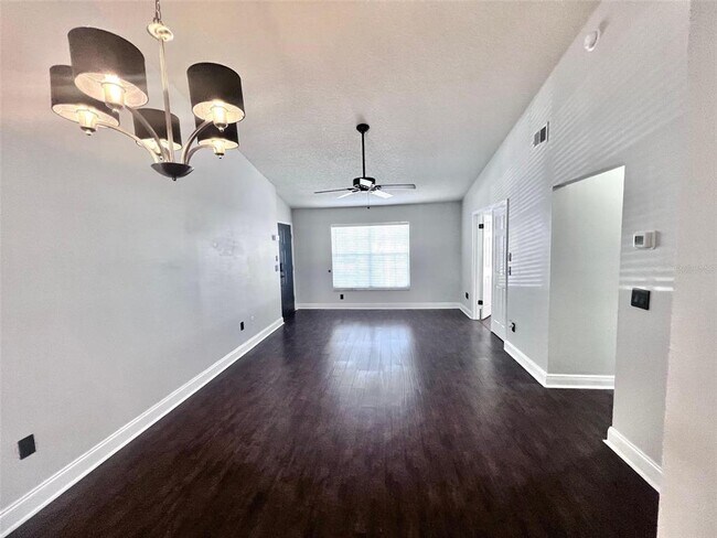 Building Photo - 7828 Hardwick Dr