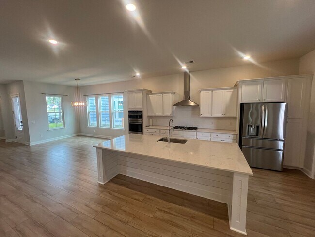 Building Photo - Beautiful Summers Corner 5Bed/4.5Bath