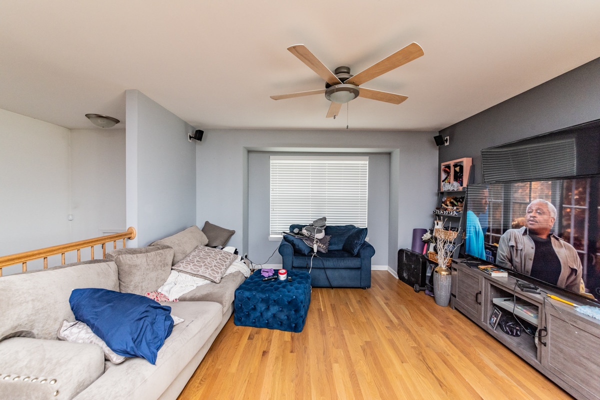 Building Photo - 551 George St