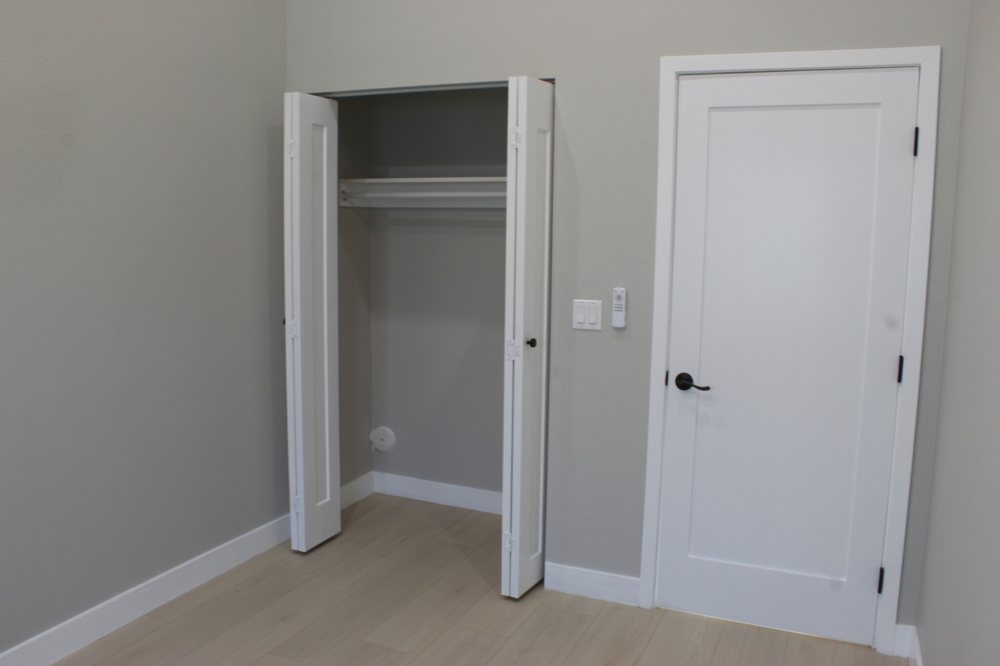 Building Photo - 20803 Bassett St