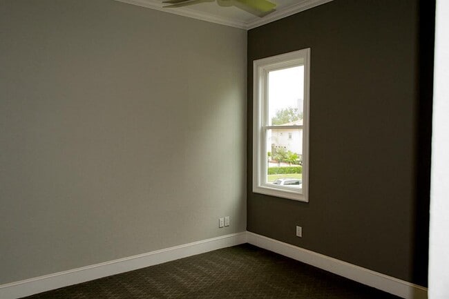 Building Photo - 5545 Navarro St