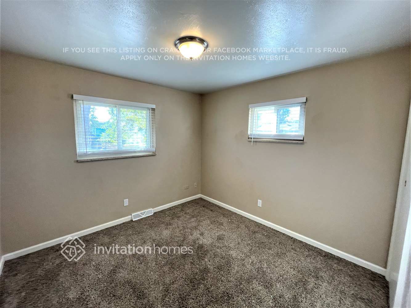 Building Photo - 9174 Lander St