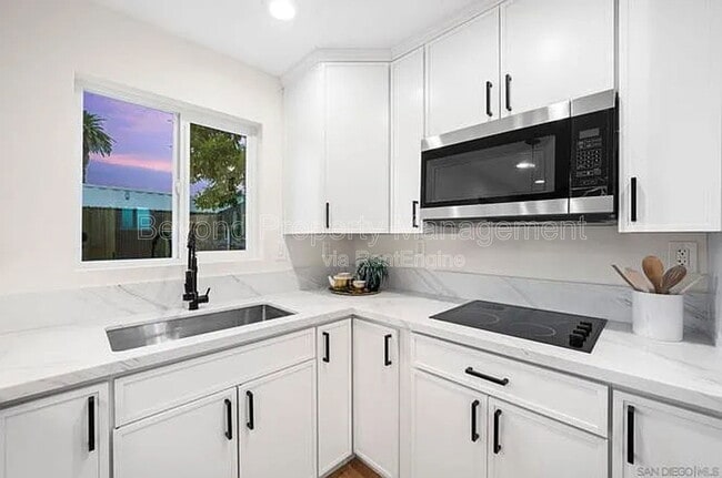 Building Photo - 1308 49th St