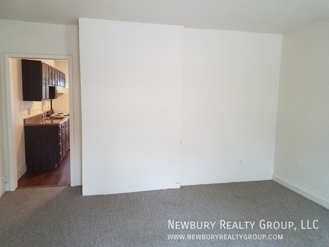 Building Photo - 18 South St