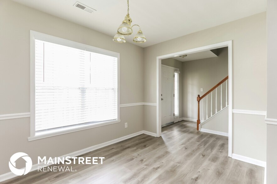 Building Photo - 1148 Langston Dr