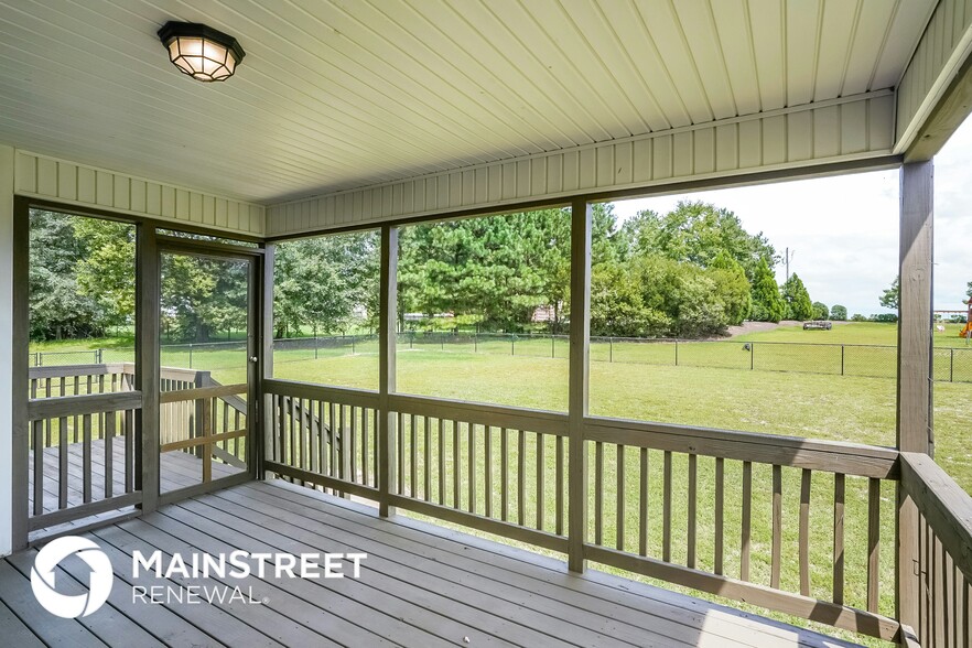 Building Photo - 26 Steep Hill Ct