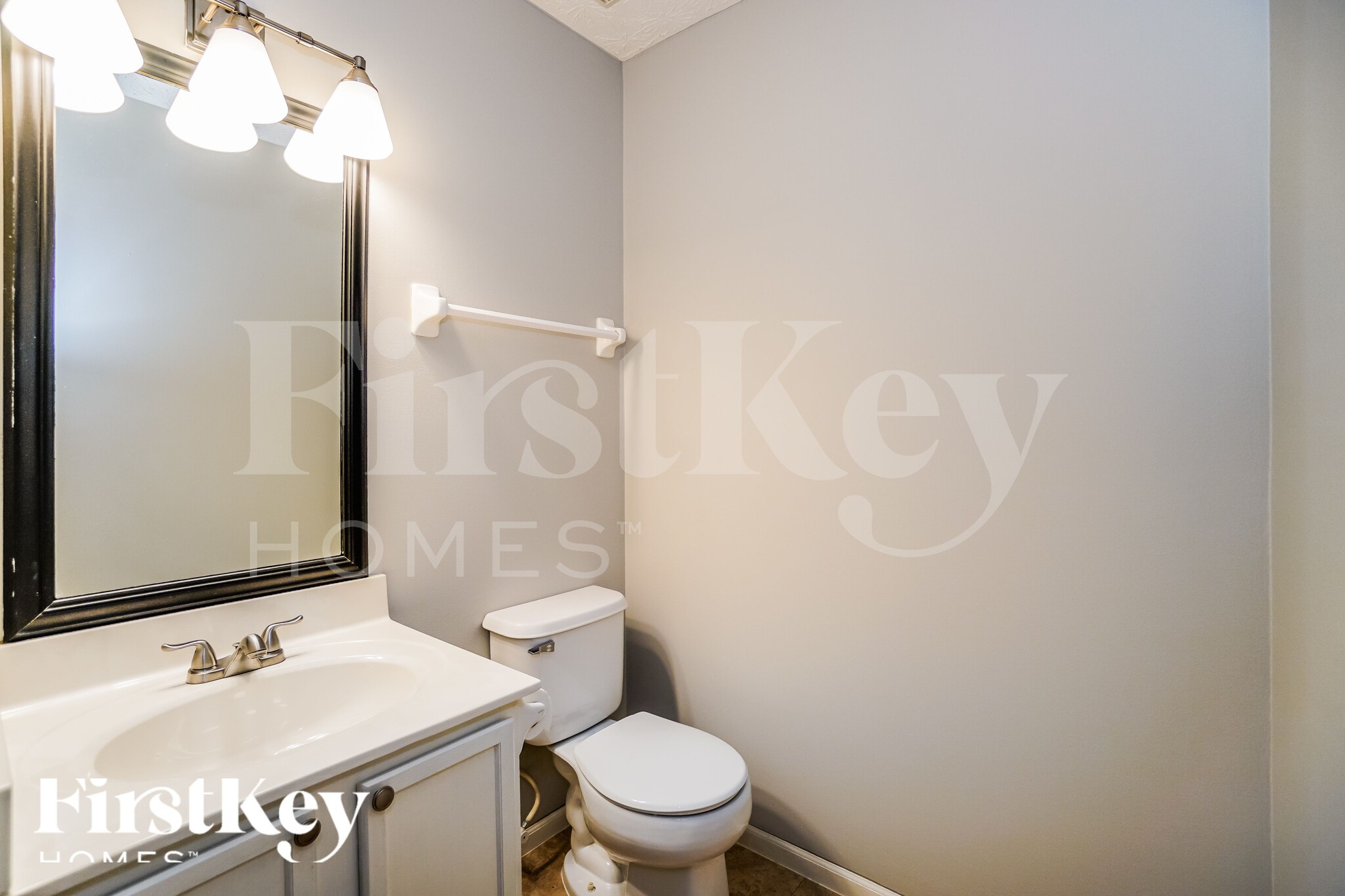 Building Photo - 2973 Seeger St