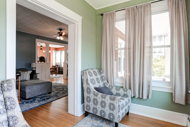 Building Photo - 3 Bed 1 Bath in Lemoyne Pa