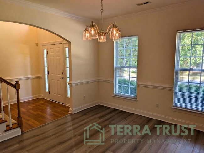 Building Photo - 10429 Madison Park Dr