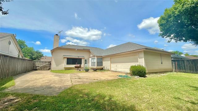 Building Photo - 6310 Azalea Dr