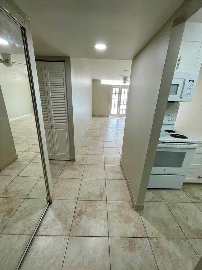 Building Photo - 801 Three Islands Boulevard