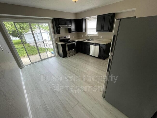 Building Photo - 1629 Talisman Ln