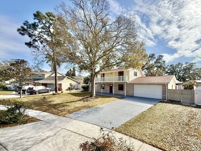 Building Photo - 12472 Monarch Cir