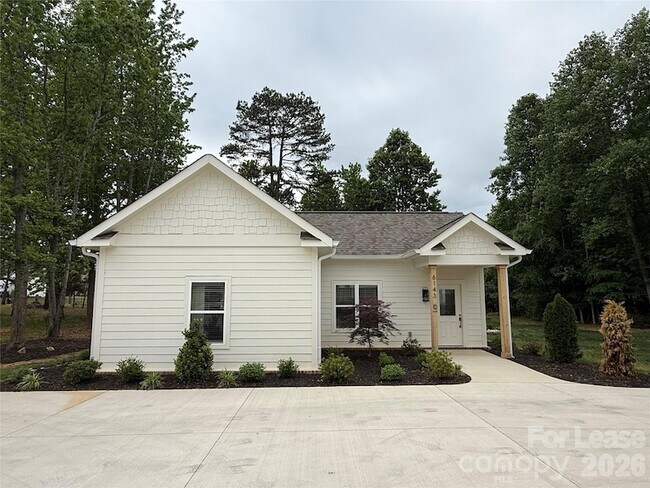 Building Photo - 6141 Wilgrove Mint Hill Rd