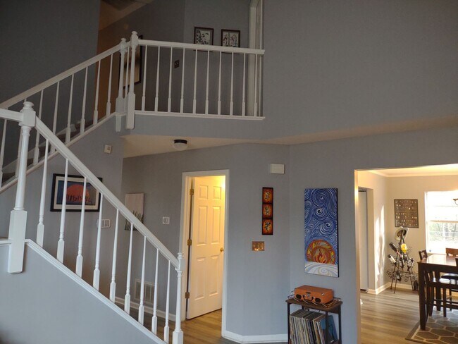Building Photo - Extraordinary Three Bedroom/Two and a Half Bath home! Convenient to Ft. Jackson Army and Shaw Air...