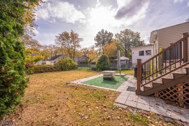 Building Photo - 125 Meisel Ave