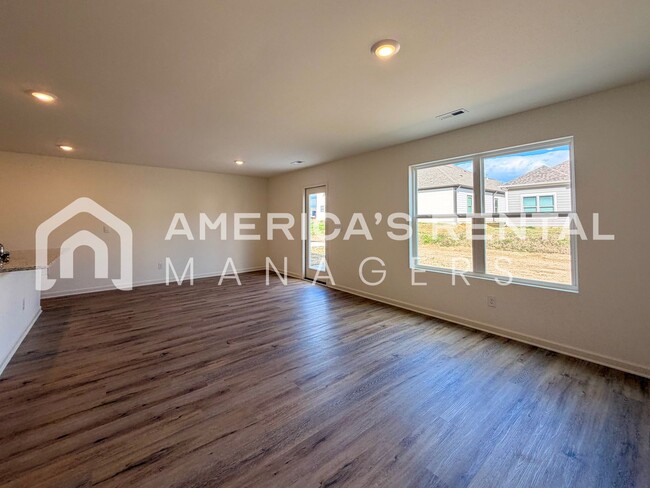 Building Photo - Move-in Special! New Construction Home in Cullman, AL - Available NOW! Sign a 13-month lease by 5...