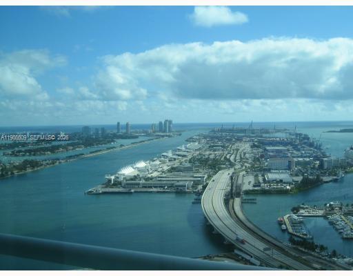 Building Photo - 888 Biscayne Blvd