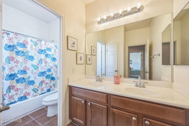 Building Photo - 18225 W Paseo Way