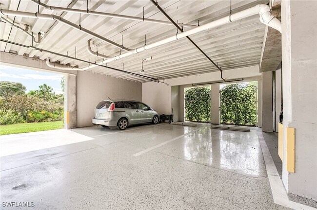Building Photo - 26600 Rosewood Pointe Dr