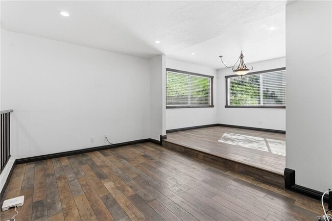 Building Photo - 26128 Alizia Canyon Dr