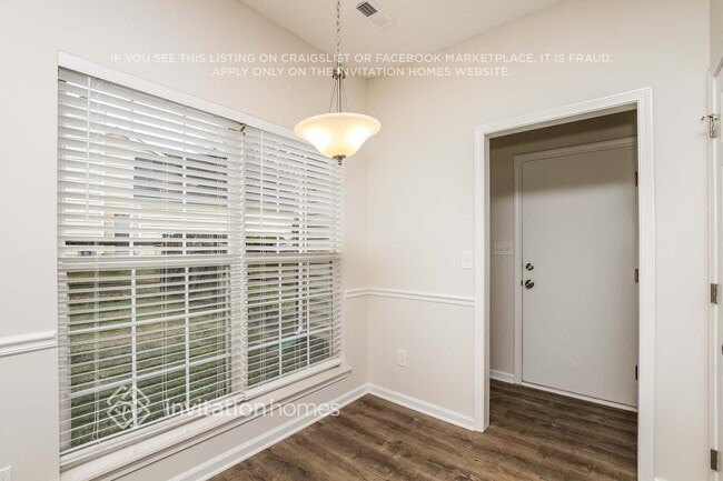 Building Photo - 16034 Farmall Dr