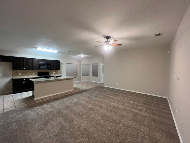 Building Photo - 7017 Mohegan Dr