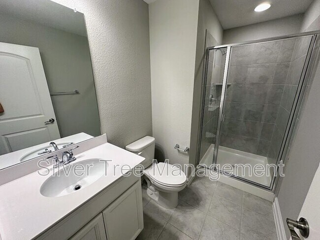 Building Photo - 1104 Pinnacle Ridge Rd