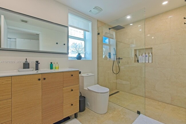 Building Photo - 7285 SW 90th St