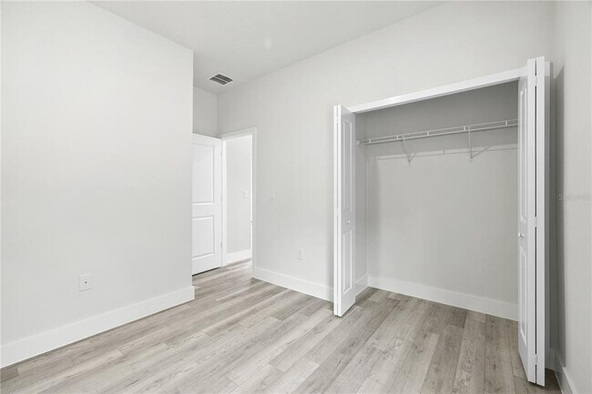 Building Photo - 6336 137th St