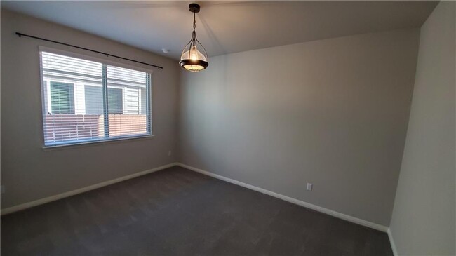 Building Photo - 524 Palmilla St